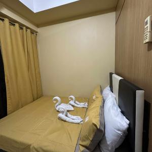 Macc staycation tandem unit