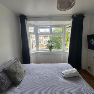 G2 Economy Double Room - Sandycroft Guest House