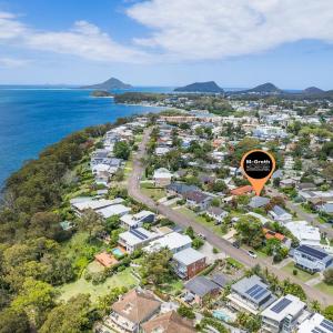 1-8 Christmas Bush Avenue - 230m to Dutchies beach