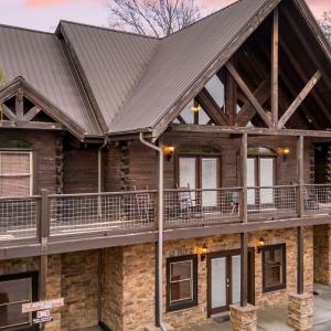 Alpine Mountain Lodge by AvantStay