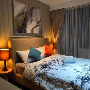 Newly Interior 1 Bedroom in Makati PH with High Floor Views, Free Sauna & Mall Access