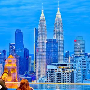 Colony Greenfield Suites Klcc