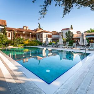 RuinAdalia Hotel