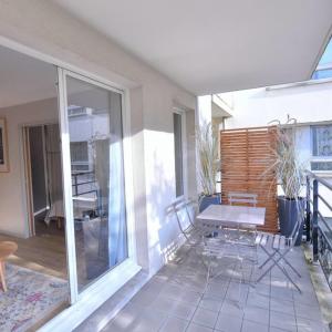 Cosy Apt With Balcony - Buttes Chaumont