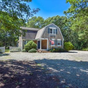 Large Great Location Dog Friendly