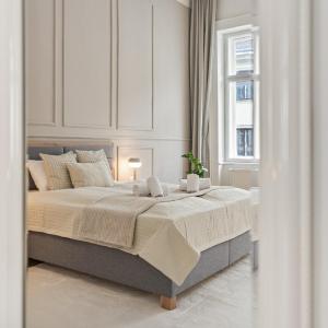 Stadtpark City Apartment is Calling - by 4ty3 Apartments