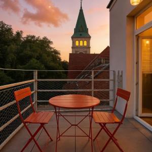 Elegant Terrace Suite - Heart of Old Town