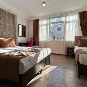 HOTEL GLOBAL 2022