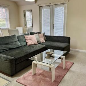 Quiet 2 Bedroom Apartment in Headington, Close to Oxford Hospitals & Brookes University