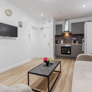 TopFloor Apt LikeHome Long-Term Free Parking