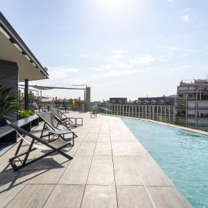 B Hotel