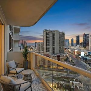 Balcony Full Strip View Suite MGM Signature FREE VALET