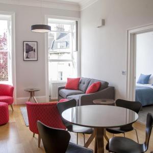 2 Bed in Bath oc-bhr43