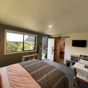 East Rock - Cosy Guesthouse in Kelvin Heights