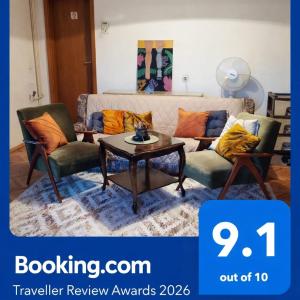 Digital nomad, comfy 80 sqm apt in private house,16 min by walk to center, quiet neighborhood