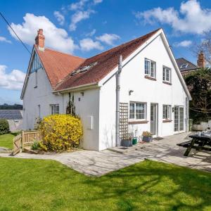 6 Bed in Saundersfoot oc-fb218