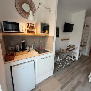 B&B125metrisulmare room 2 san Michele