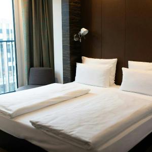 Motel One Düsseldorf-Hauptbahnhof