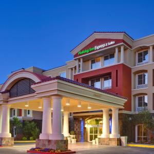 Holiday Inn Express & Suites Las Vegas SW Springvalley by IHG