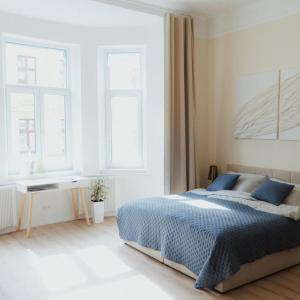 7th Heaven Apartment close to metro and center