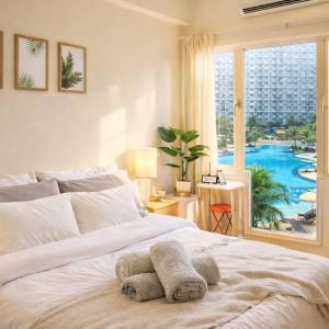 633 Air Condo 1BR Shell Residences 2 Min to MOA