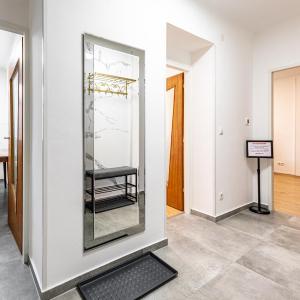 Peaceful & Connected by JR City Apartments
