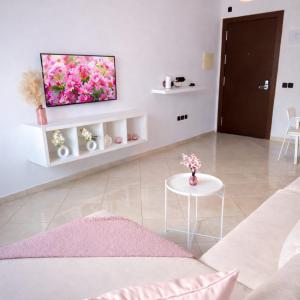 Layla luxury home