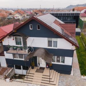 Gold Residence