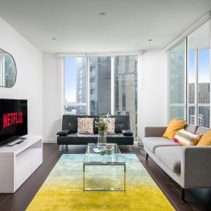 River View 2BR 2BA Central London Family-Friendly