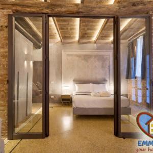 Emme Loft I White Moon - Contemporary Design Loft Milan