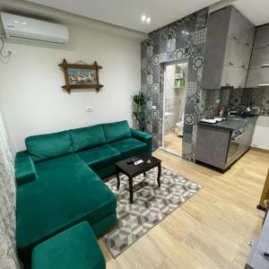 Modern 1 Bedroom City Apartment