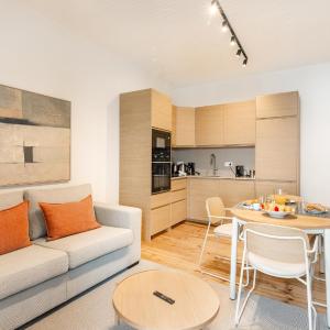 PN Modern & Tastefully Renovated - 3BR Apartment in the Heart of Lisbon