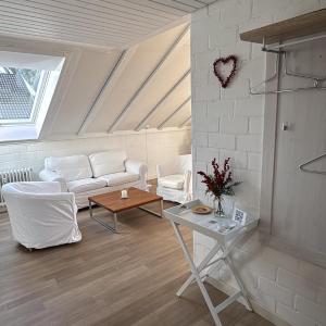 GOOD VIEW DACHSTUDIO- Nähe Zentrum Freudenstadt