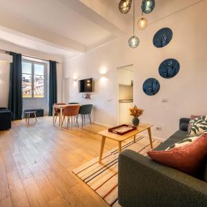 06A3 - Lovely apartment in the heart of old Nice