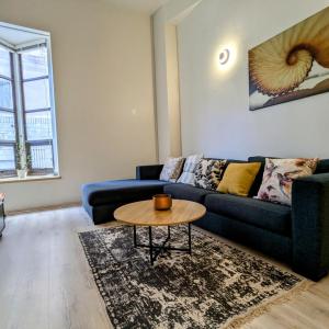 Iconic Art Deco living in Cape Towns urban heart