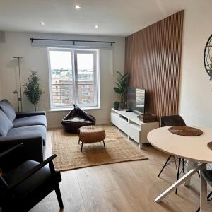 Newly Renovated Christchurch 1BD Roof Garden