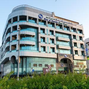 Sun & Sands Sea View Hotel