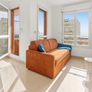L'Azur - Seaview - AC - Tram - WIFI - Airport