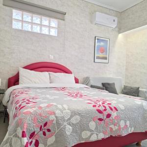 Alimos Marina Cozybase