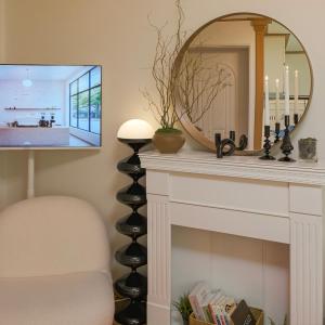 spacious private home with 4beds