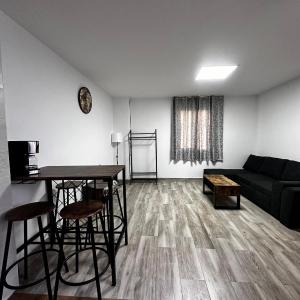 Apartamento céntrico con patio privado y terraza ideal para grupos