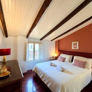 House of Chariot - 2 Suites - Piazza Maggiore