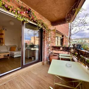 Apartamento Dalmases con Parking Gratis - Hermosas Vistas a Sierra Nevada