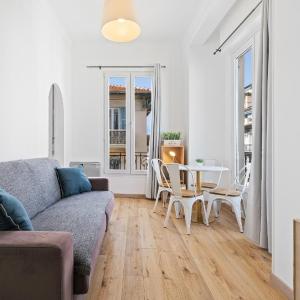 Nice Renting - NOTRE DAME - Cosy Loft Perfect View on the roofs