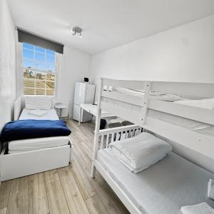Room for 5 in Zone 2 - Willesden Green