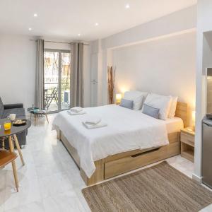 Bright Eco Studios by GHH