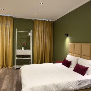 Prestige suites