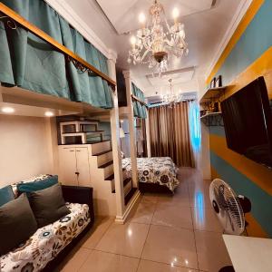 Tiffany Room At Shell Residences