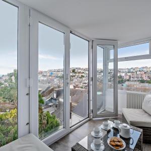 3 Bed in Brixham oc-75230