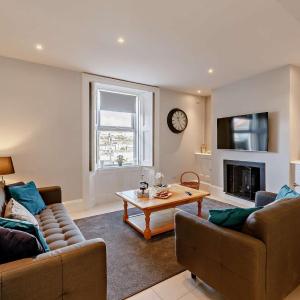 3 Bed in Brixham oc-78602